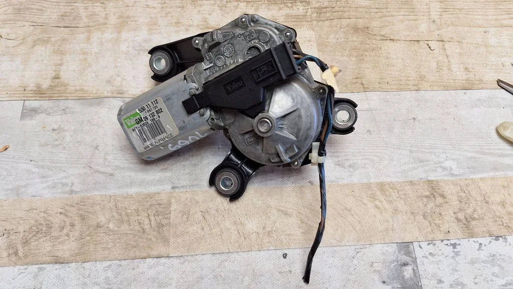 Tagaklaasi kojamehe mootor – Opel Meriva A (2003-2010)
