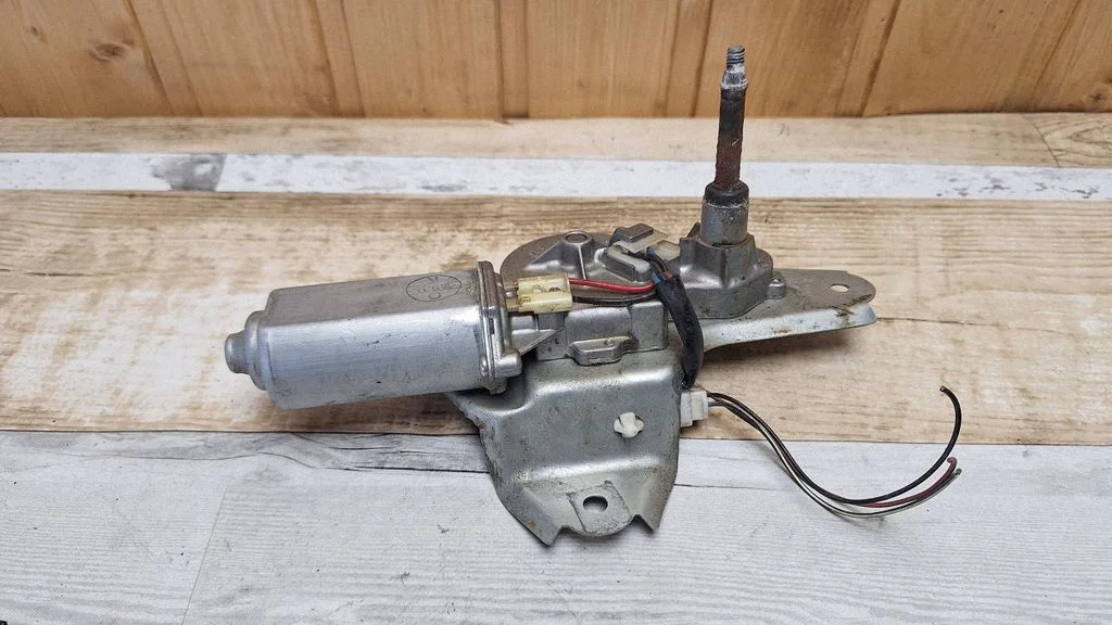 Rear window wiper motor 34376581