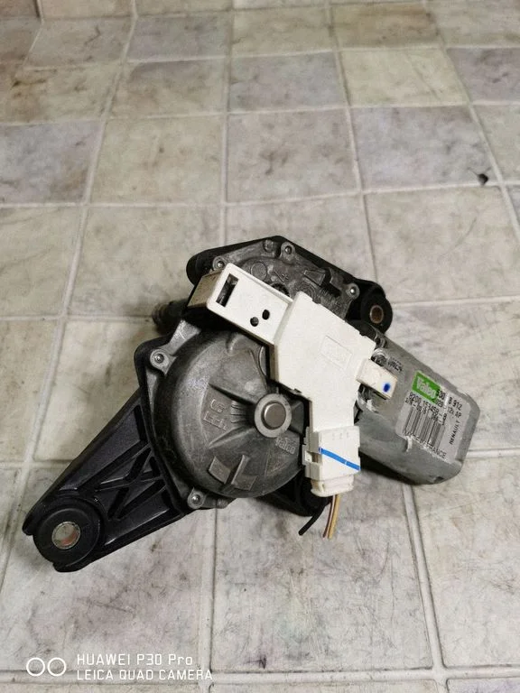 Rear window wiper motor – Renault Scenic II - Grand scenic II (2003-2006)