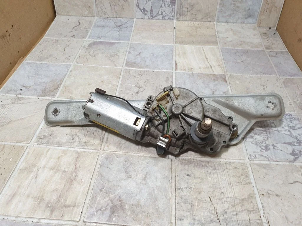 Rear window wiper motor – Ford Galaxy (2000-2006)