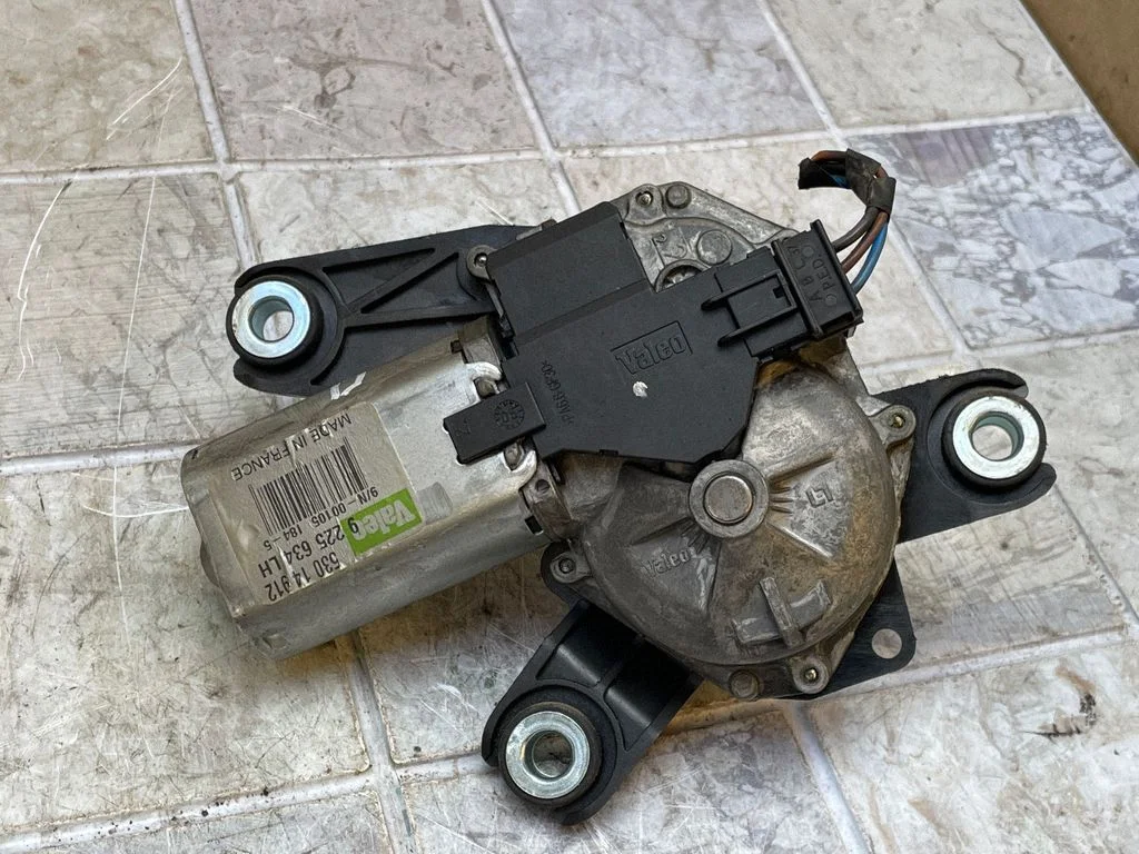 Rear window wiper motor 53014912 – Opel Combo C (2001-2011)