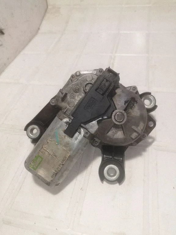 Tagaklaasi kojamehe mootor – Opel Meriva A (2003-2010)