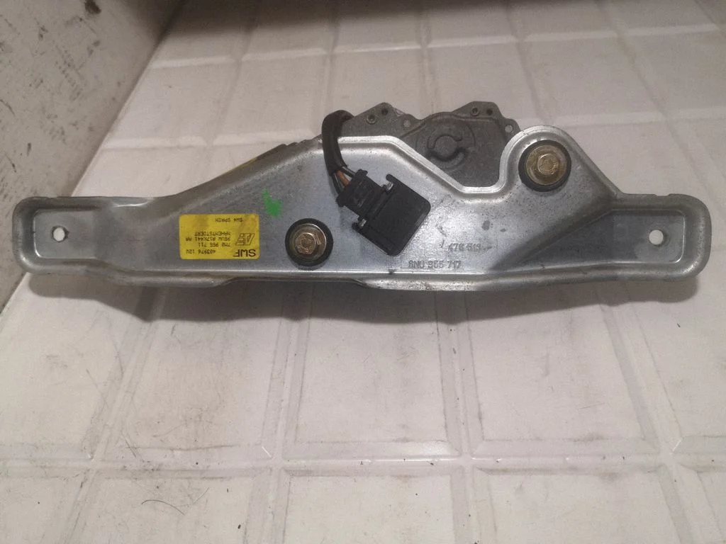 Rear window wiper motor – Volkswagen Sharan (1996-2000)