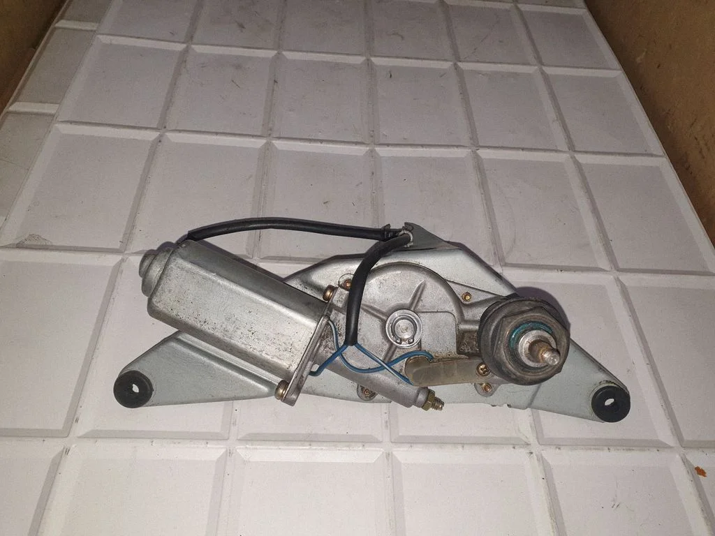 Aizmugurējā stikla tīrītāja motoriņš 8491006674
