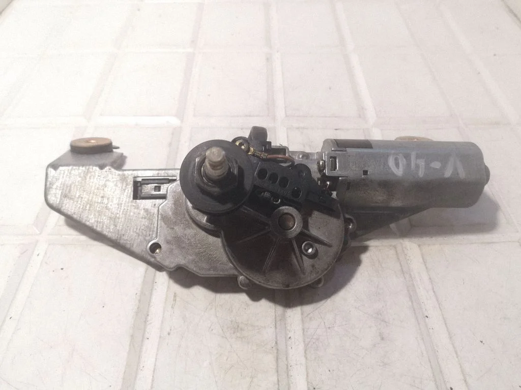 Rear window wiper motor 0390201529
