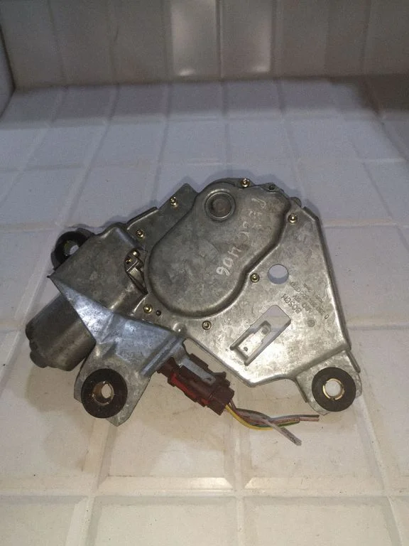 Rear window wiper motor 0390201556
