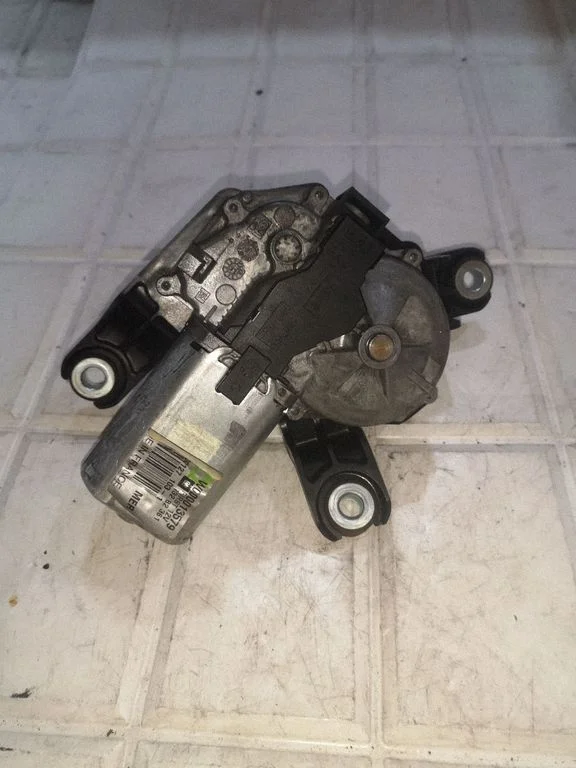 Tagaklaasi kojamehe mootor – Opel Meriva B (2010-2016)