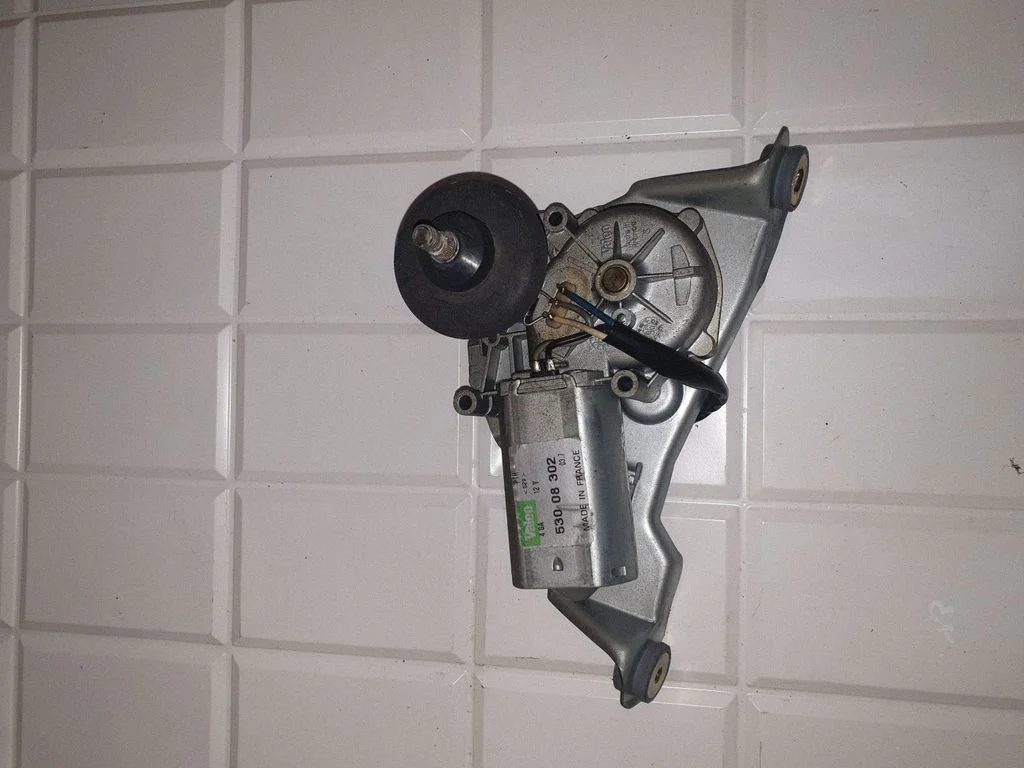 Rear window wiper motor – Renault Scenic I (1996-2003)