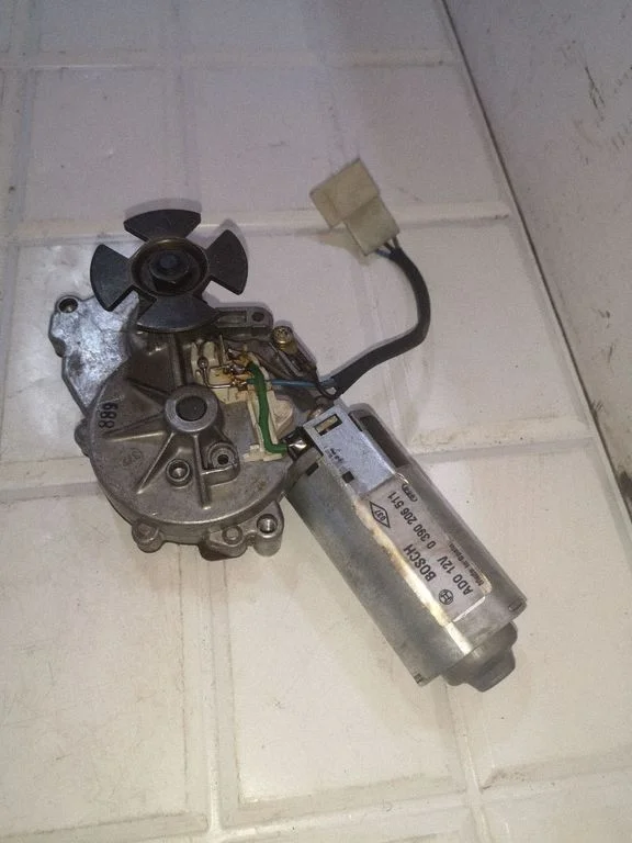 Rear window wiper motor 0390206511