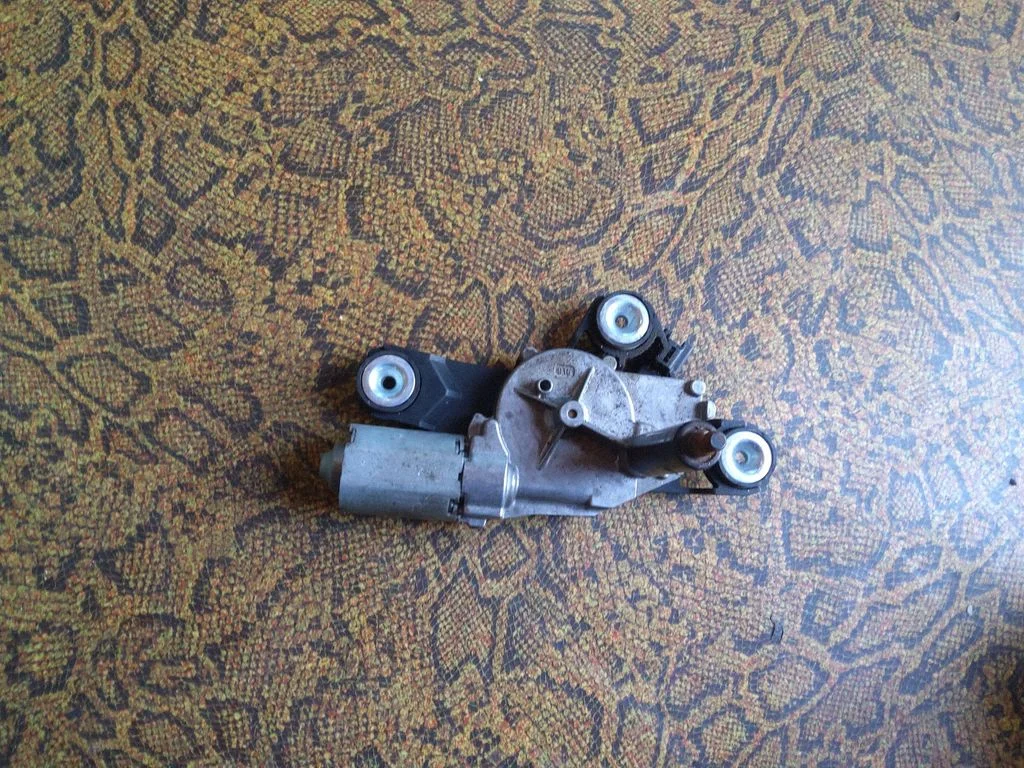 Rear window wiper motor – Ford Mondeo MK IV (2007-2014)