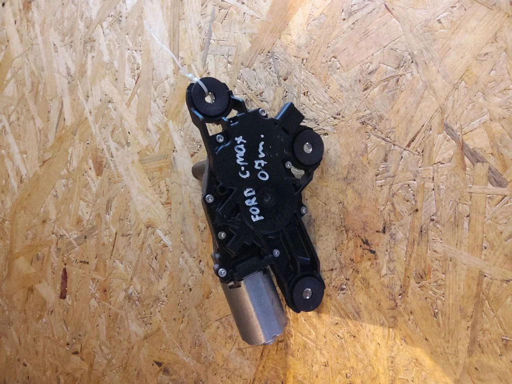 Rear window wiper motor – Ford Focus C-MAX (2003-2010)