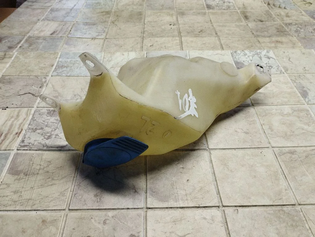 Windshield washer fluid reservoir/tank 6N0955453C