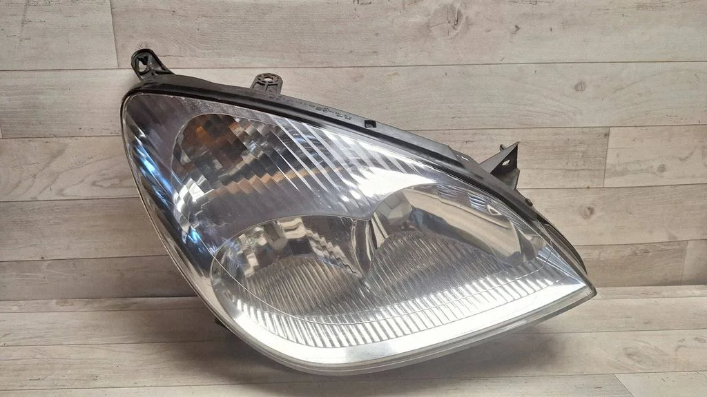 Headlight/headlamp – front right