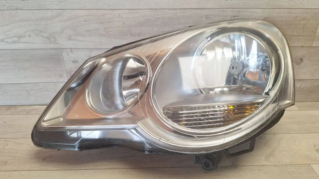 Headlight/headlamp – front left