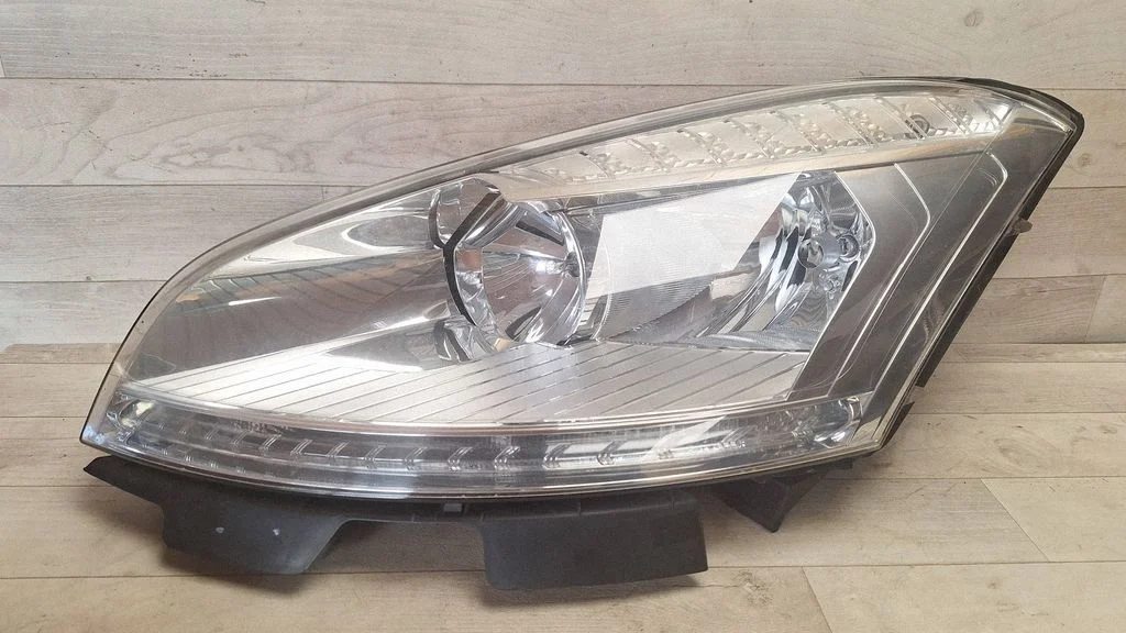 Headlight/headlamp – Citroen C4 Grand Picasso (2007-2013)