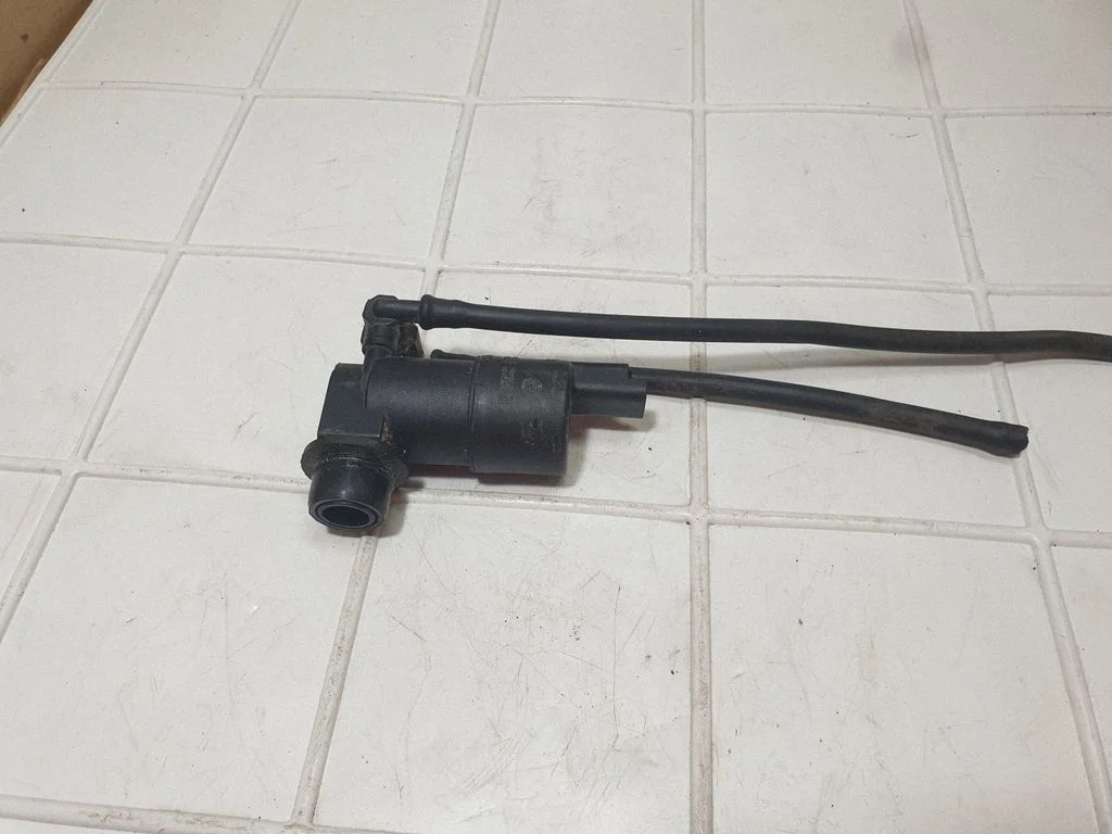 Windscreen/windshield washer pump 9641553880