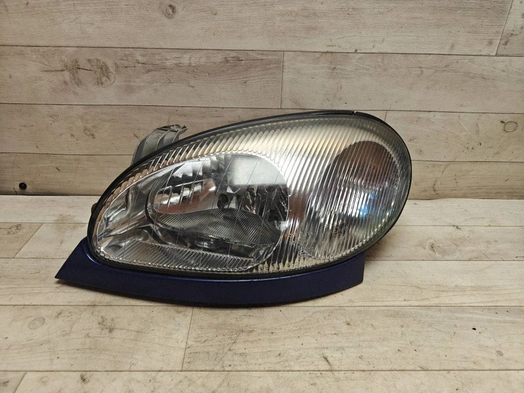 Headlight/headlamp – front left