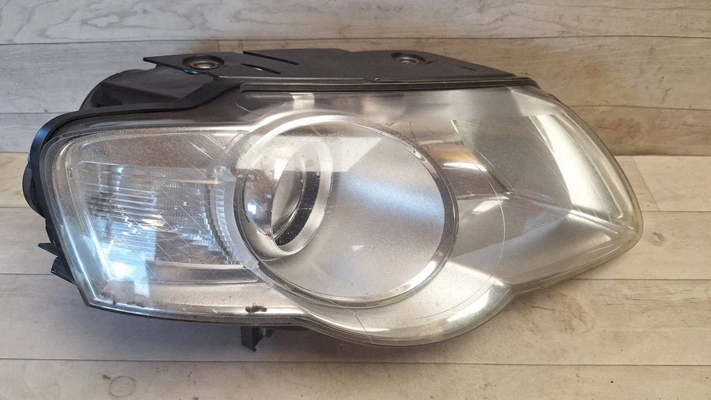 Headlight/headlamp 3C0941006Q
