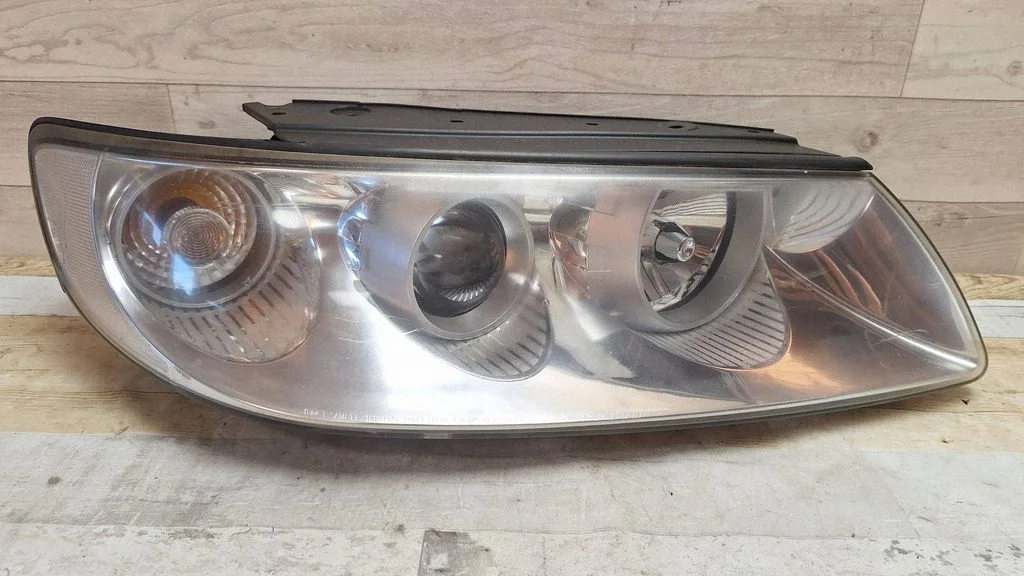 Headlight/headlamp 921023L1XX