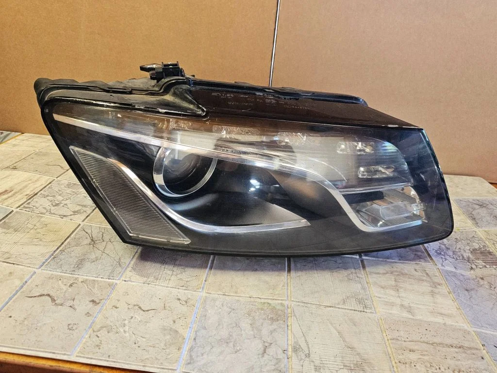 Headlight/headlamp 8R0941004AF
