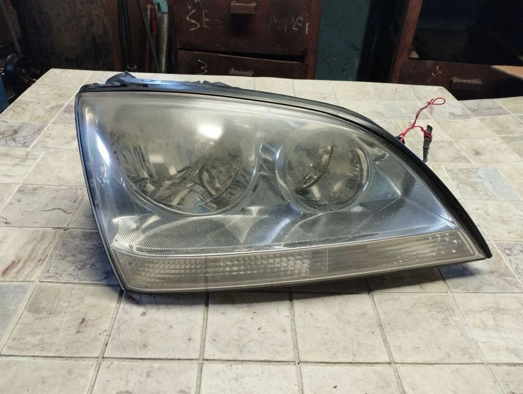 Headlight/headlamp – KIA Sorento (2002-2009)