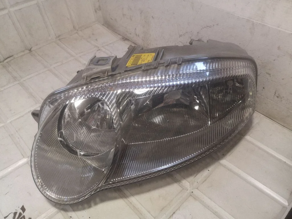 Esituli 468261960