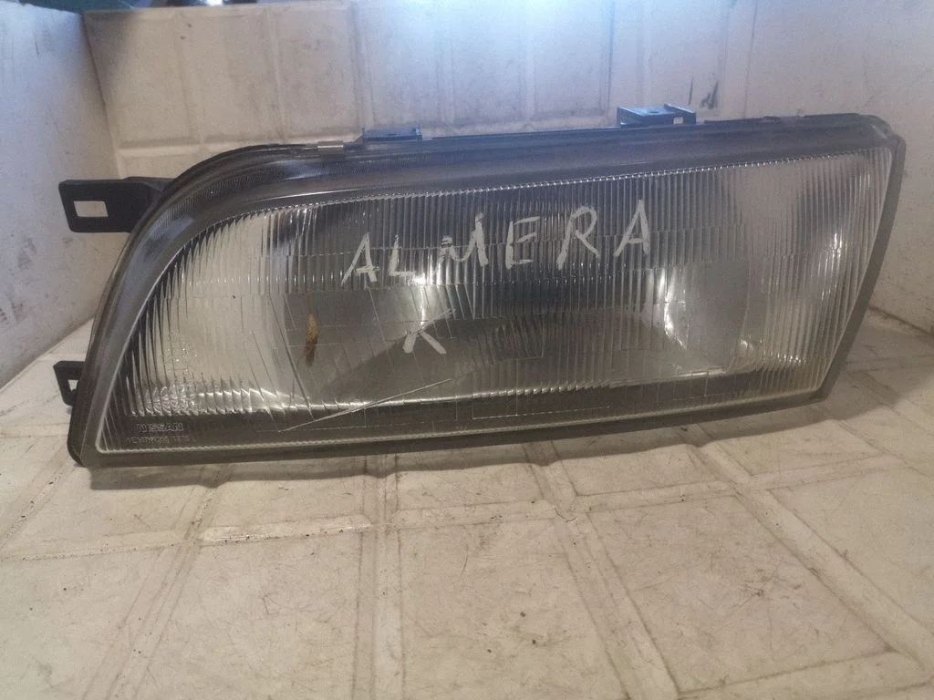 Priekšējais lukturis – Nissan Almera (1995-2000)