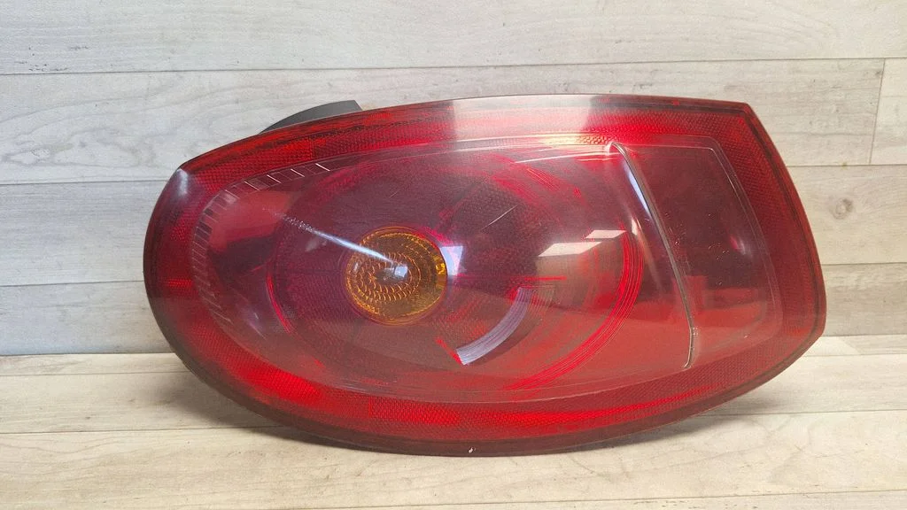 Lampa tylna w błotniku – Fiat Bravo (2007-2014)