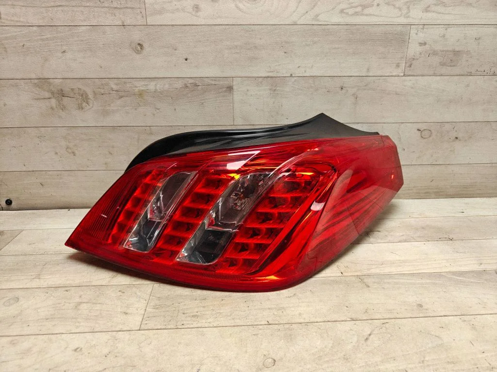 Rear/tail lights 9686293680A
