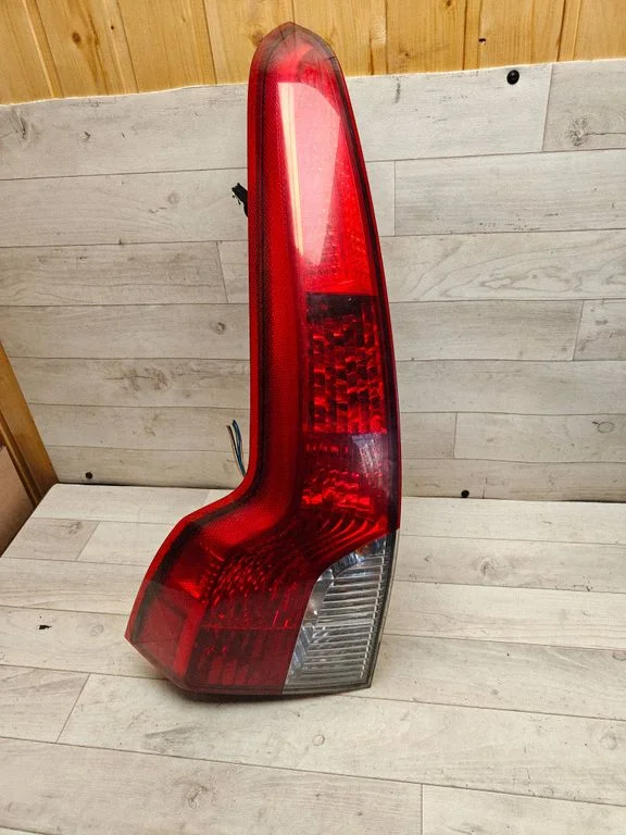Rear/tail lights – rear left