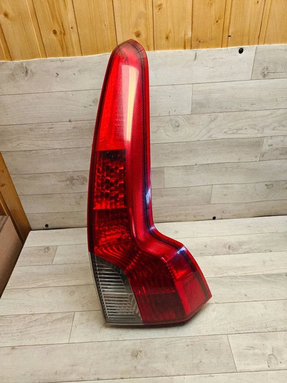 Rear/tail lights – rear right