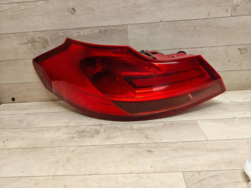 Rear/tail lights 13226856