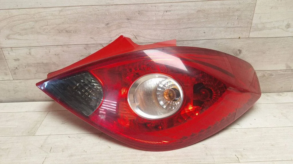 Rear/tail lights 13186351