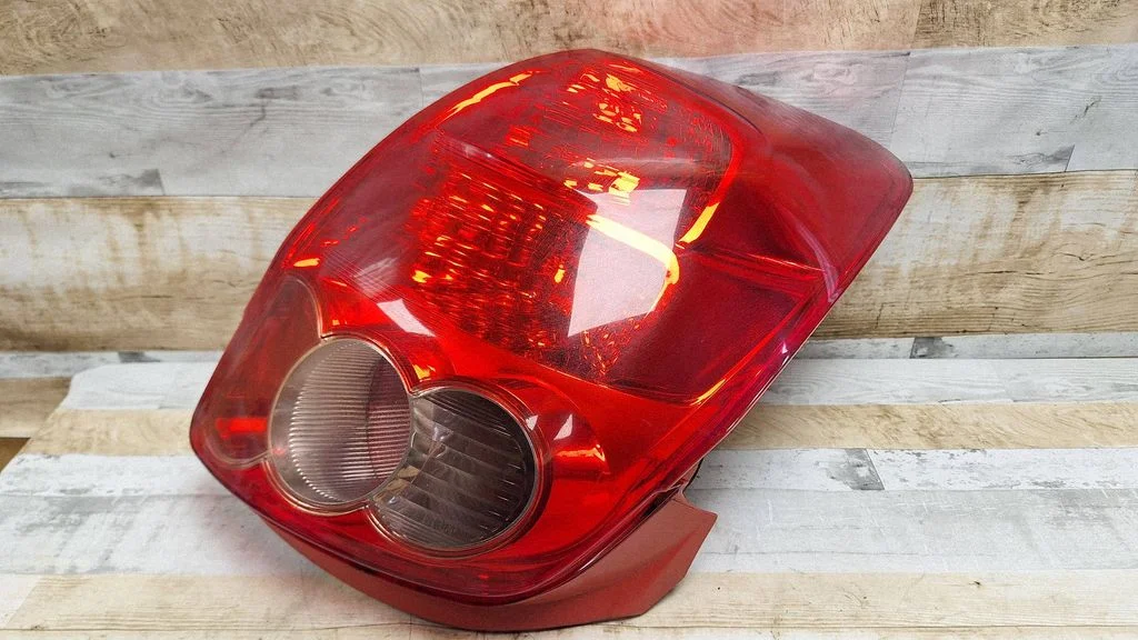 Rear/tail lights E132303