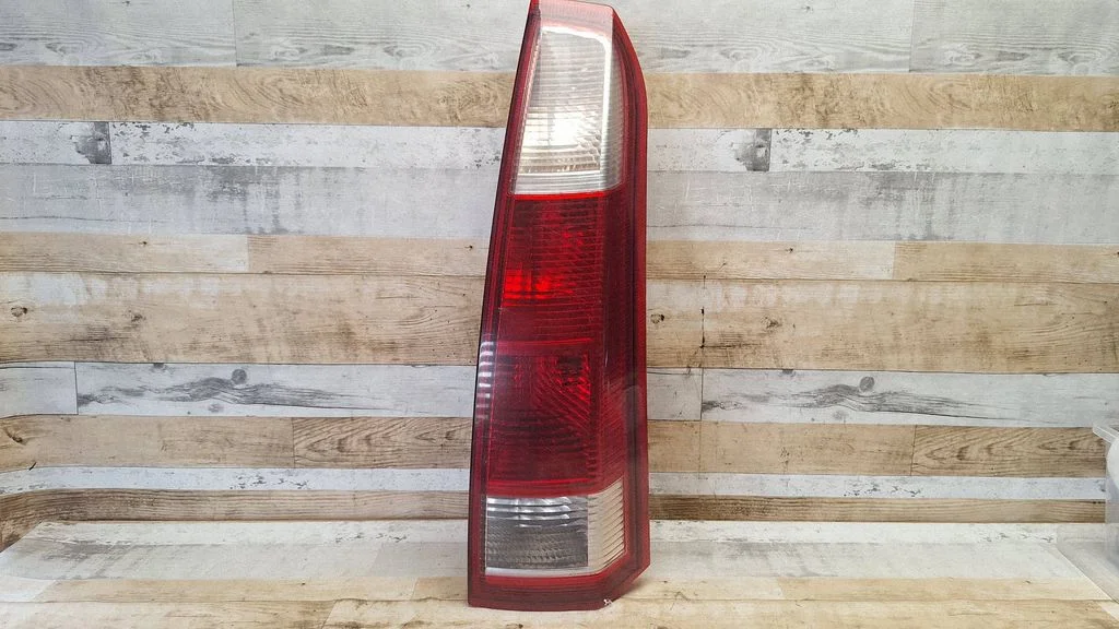 Rear/tail lights 93294346