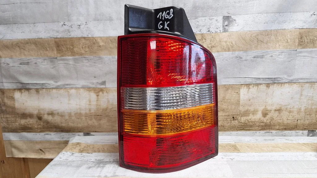 Rear/tail lights – Volkswagen Transporter - Caravelle T5 (2003-2015)