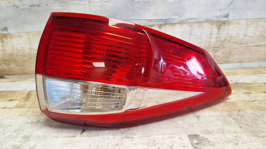 Rear/tail lights 89079513
