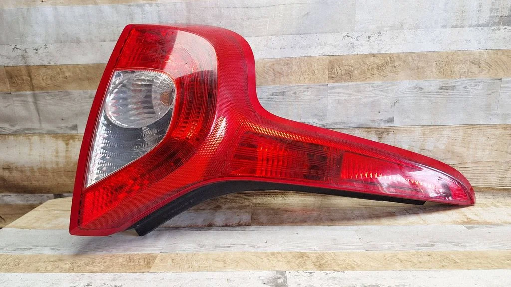 Rear/tail lights – Volvo C30 (2007-2010)