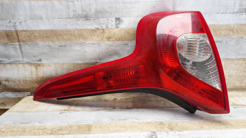 Rear/tail lights – Volvo C30 (2007-2010)