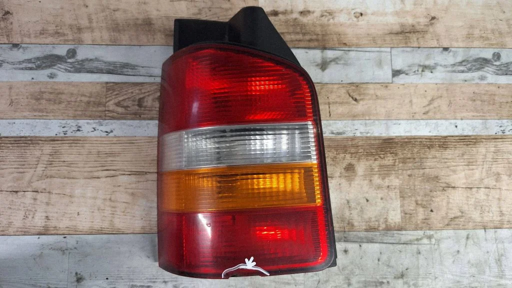 Rear/tail lights – Volkswagen Transporter - Caravelle T5 (2003-2015)