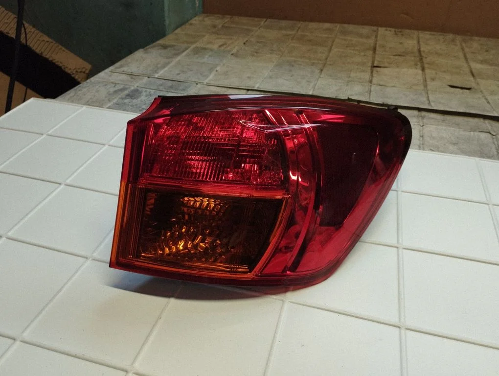 Rear/tail lights – rear right