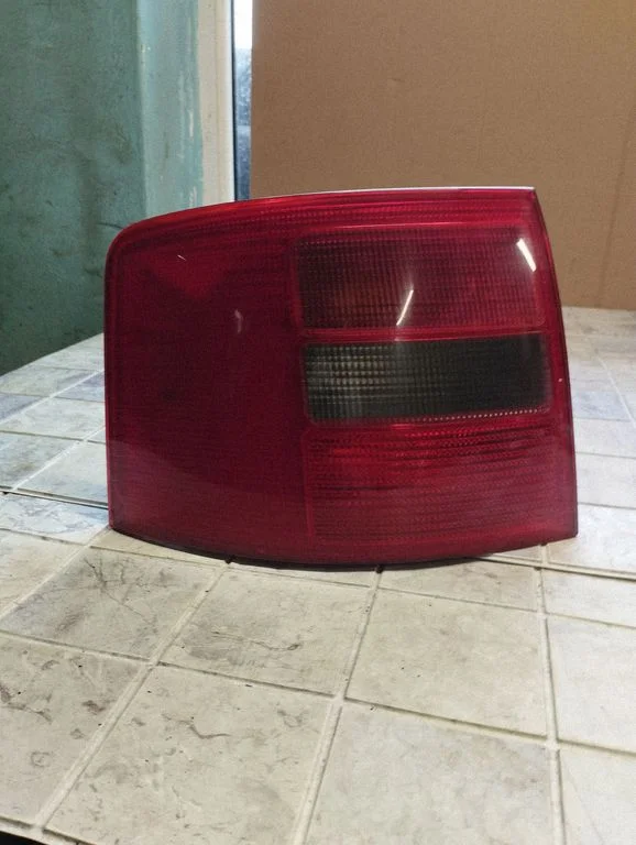 Tagatuli keres 4B9945095D