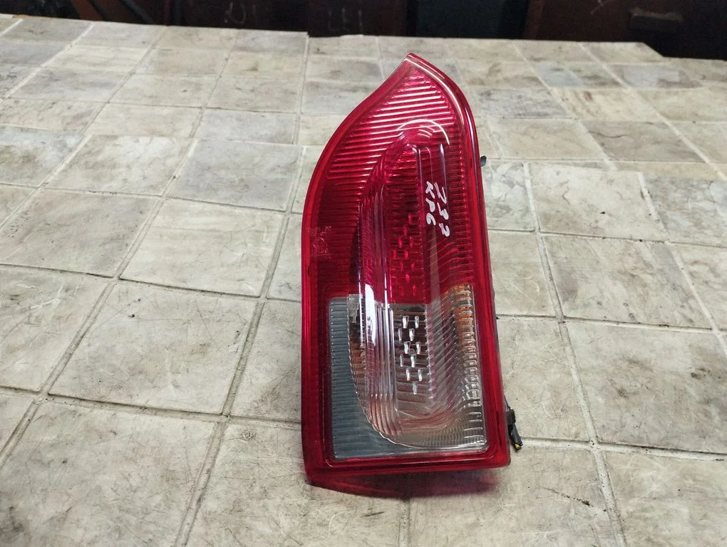Rear/tail lights – Opel Insignia A (2008-2017)