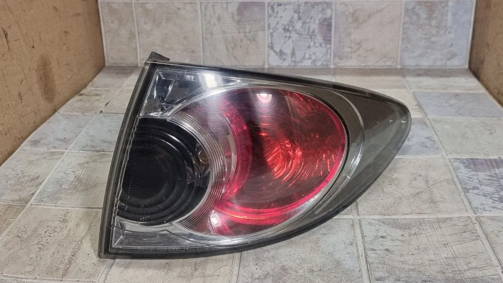 Rear/tail lights 22061974
