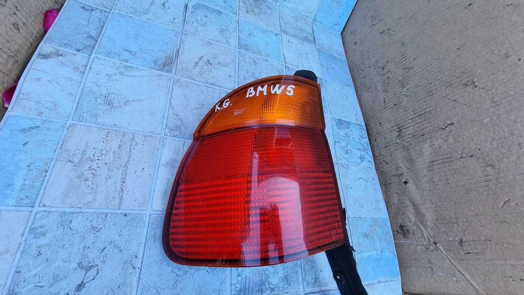 Rear/tail lights – BMW 5 Series E39 (1996-2003)