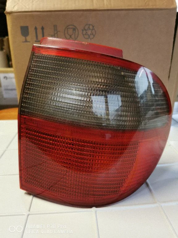 Rear/tail lights 95VW13N004