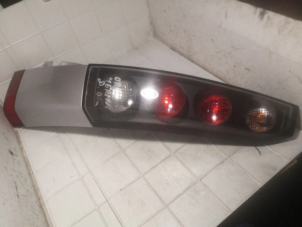 Tagatuli keres – Opel Meriva A (2003-2010)
