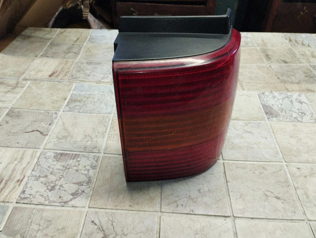 Rear/tail lights 3A9945112