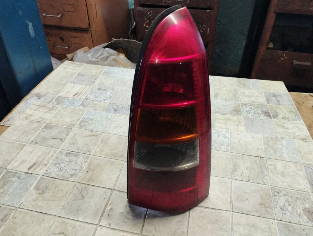 Rear/tail lights 393032