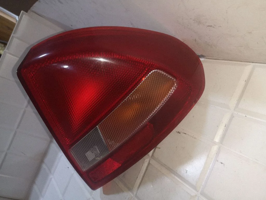 Rear/tail lights 0431682